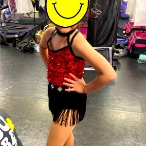 Red and black costume ALERT ‼️